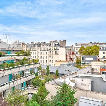 Lumineux Balcon Paris